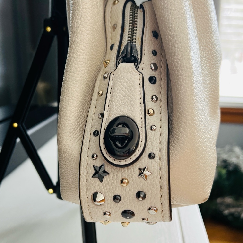 Coach Edie Shoulder Bag 31 With Star Rivets - Picture 6 of 16